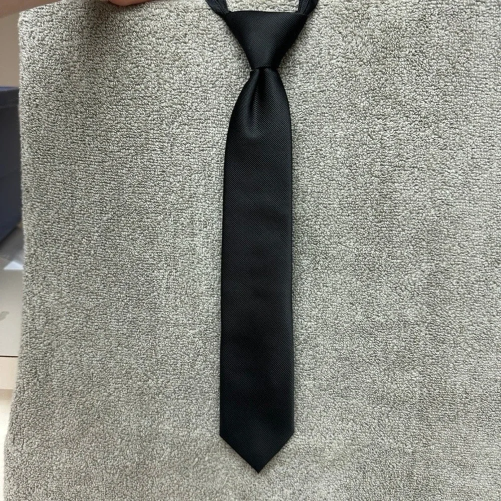 Cat & Jack Boys Black Pre-Tied Adjustable Necktie Size M/L Matte Twill Formal